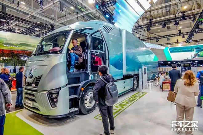 完美体育：2024IAA：顶尖舞台看氢能卡车！氢内燃机、氢燃料电池有何不同？(图11)