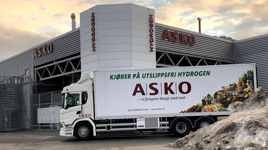完美体育网站：2024年间H2AccelerateTrucks项目将在欧洲将投放150辆中的首辆氢能动力卡车(图1)