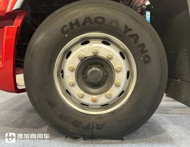 不用燃料电池用氢内燃机的重卡你见过吗？乘龙H5V氢内燃载货车实拍(图7)