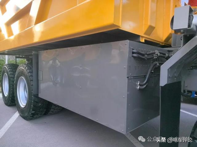 完美体育网站：氢能VS增程式！中国重汽新能源重卡给出怎样的参考？(图10)