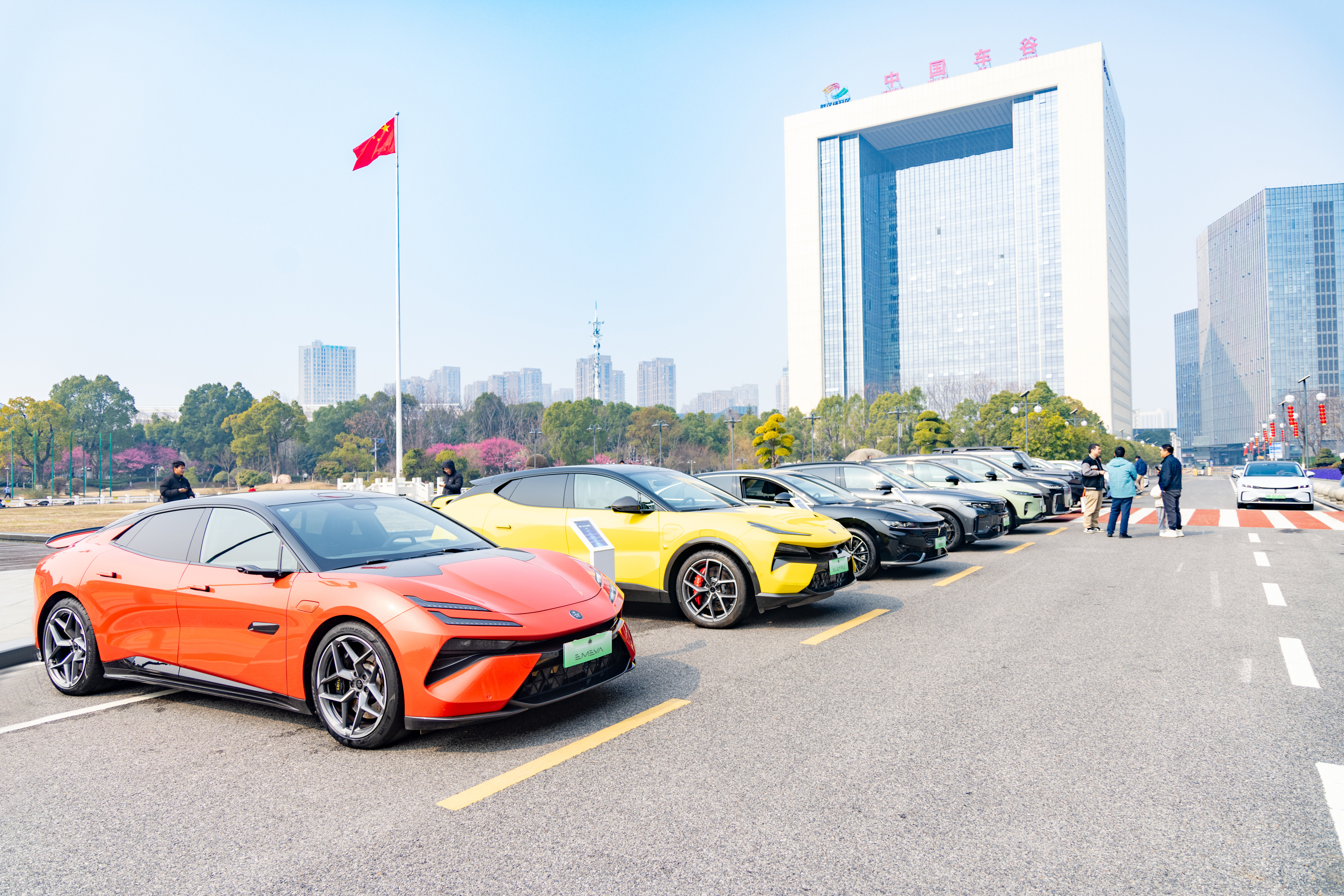 “武汉造”汽车集中亮相车谷用车谷汽车消费券最高可优惠6000元(图3)