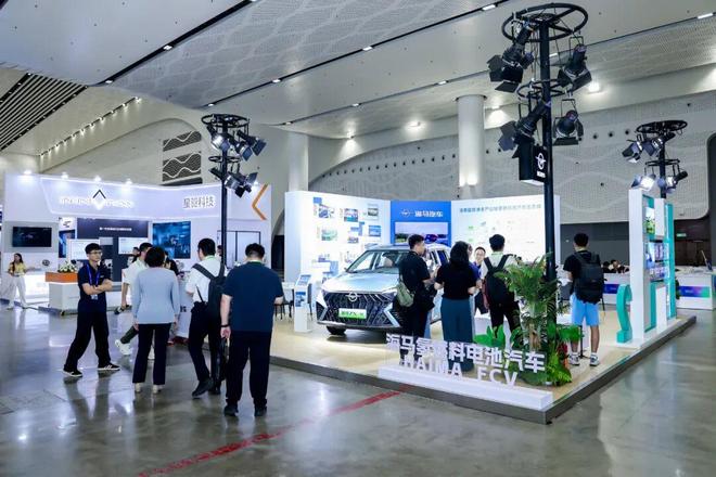 每一程都零碳——海马汽车携旗下南海氢行服务2025世界新能源汽车大会(图8)