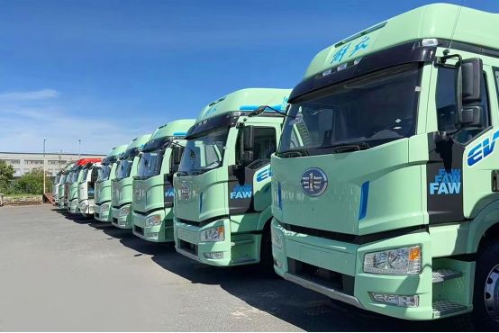 9月新能源重卡销量第一易主！丨头条(图2)