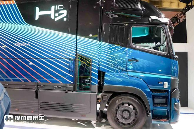 2025日本移动出行展｜氢内燃机、氢燃料电池卡车同台竞技！三菱扶桑现场展车阵容实拍(图8)