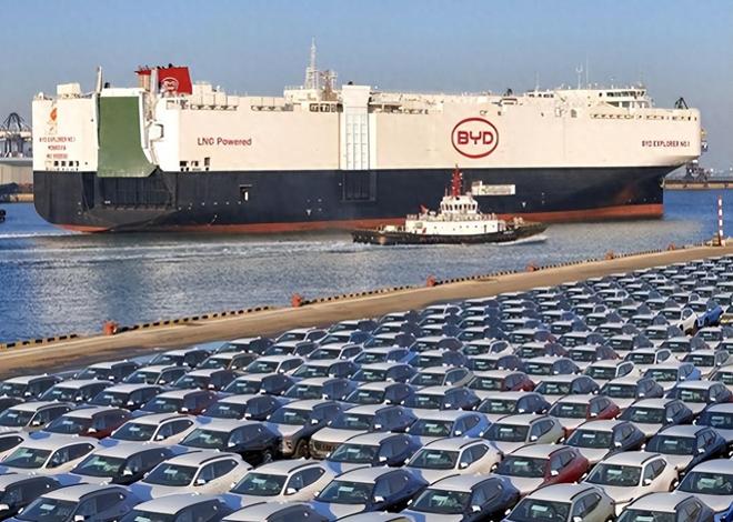 完美体育：七成石油靠进口每年花费上万亿发展电动汽车的我们没退路(图1)