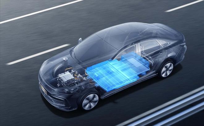 完美体育：七成石油靠进口每年花费上万亿发展电动汽车的我们没退路(图23)