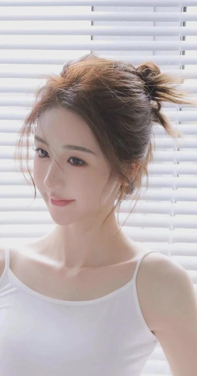 超级y荡的高中男生(图1)