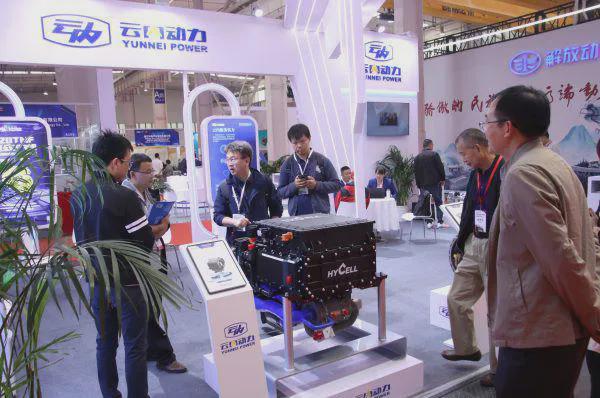 集体砍“柴”：内燃机大佬的生死时速卡车之友网(图5)